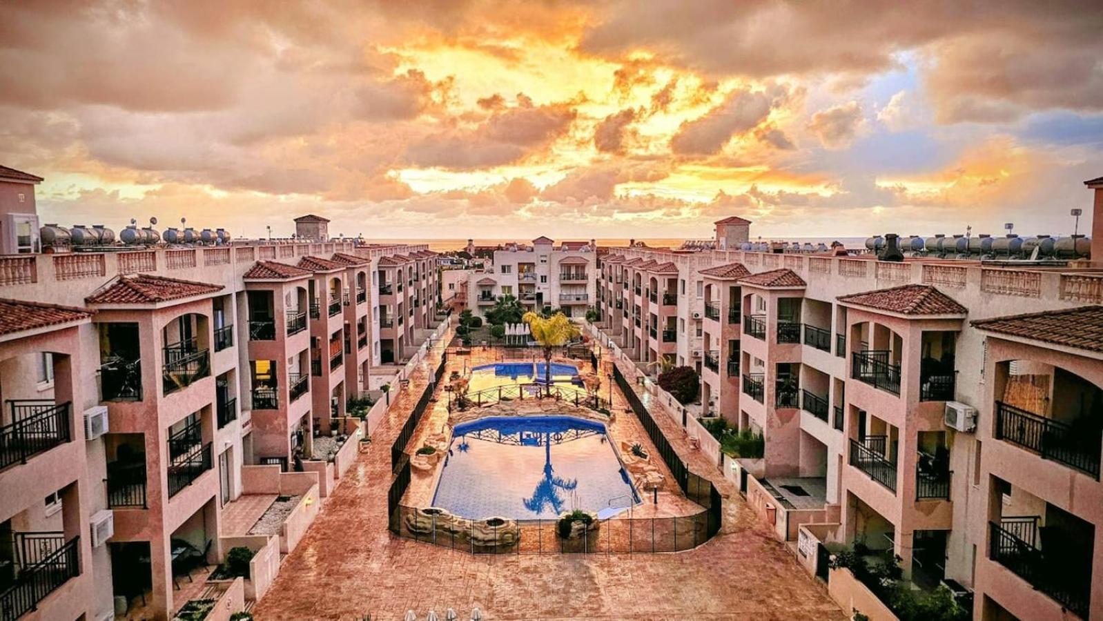 パ フォスRoyal-Seacrest Oasis, Pool-Sideアパートメント エクステリア 写真
